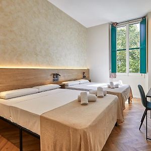 Hostal Parisien